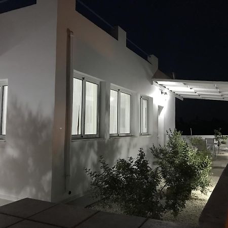 Alcyone Beach House Ворокліні Екстер'єр фото