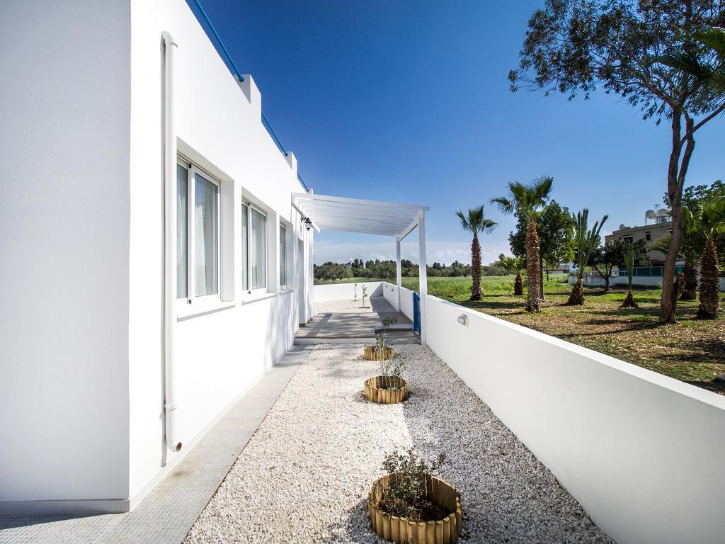 Alcyone Beach House Ворокліні Екстер'єр фото